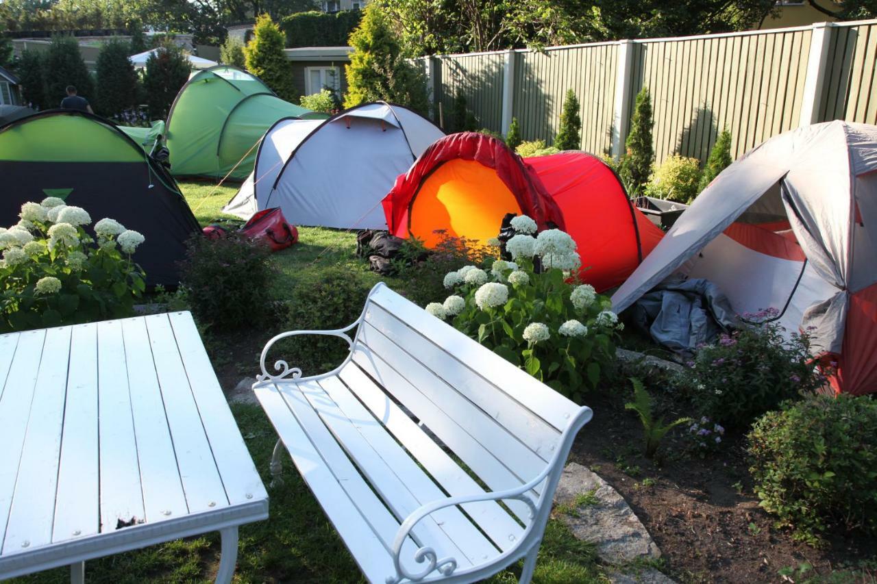 Garden Camping Tallinn Exteriör bild