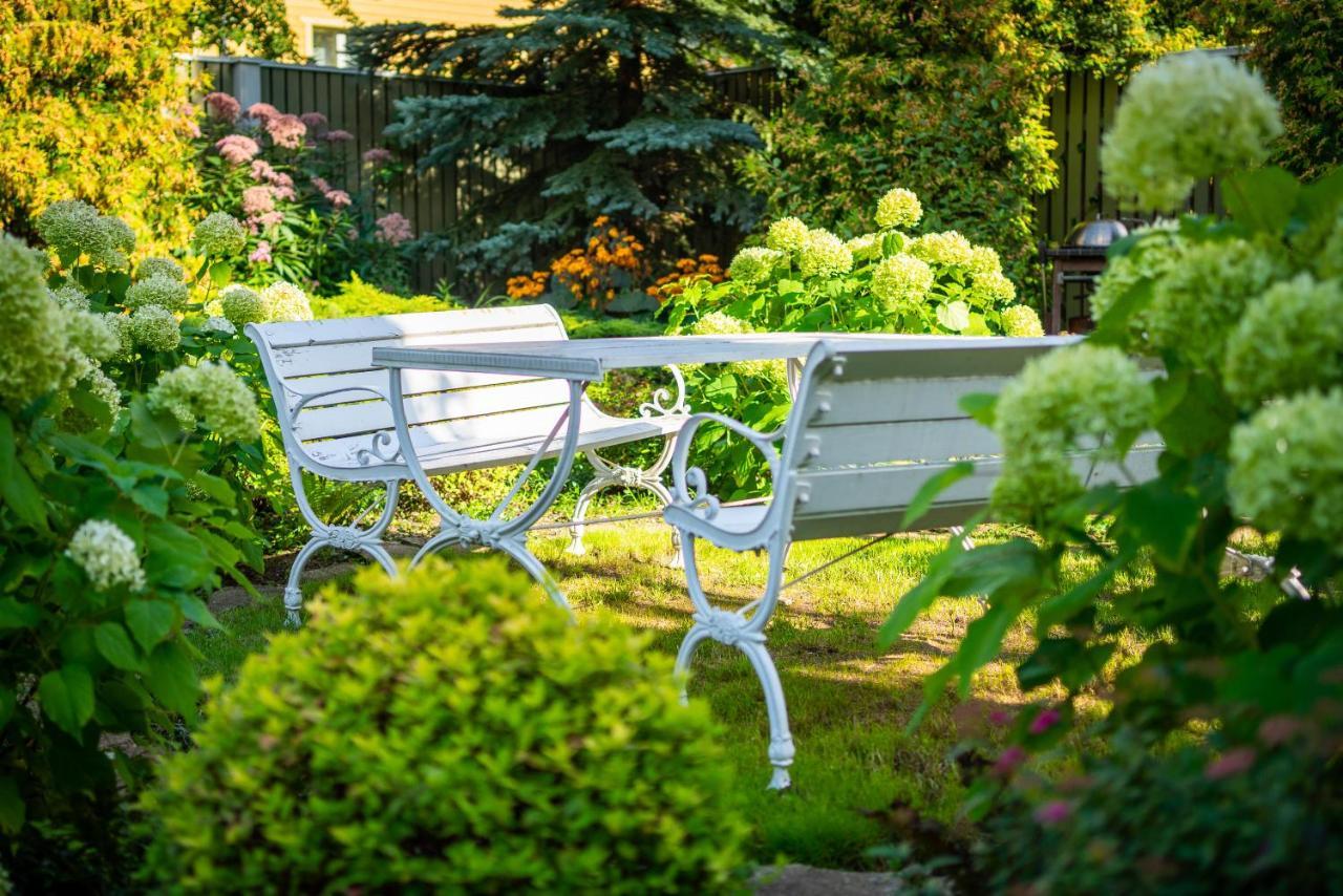 Garden Camping Tallinn Exteriör bild
