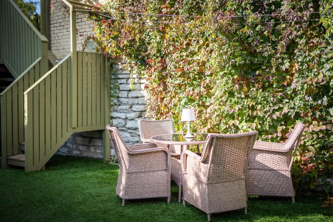 Garden Camping Tallinn Exteriör bild